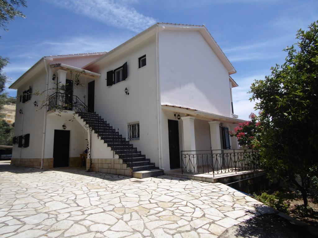 Villa Elli Panoramic View Ypsos Rum bild