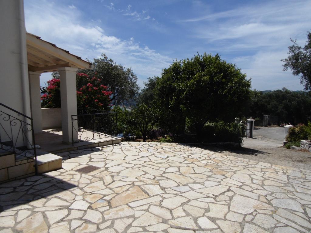 Villa Elli Panoramic View Ypsos Rum bild