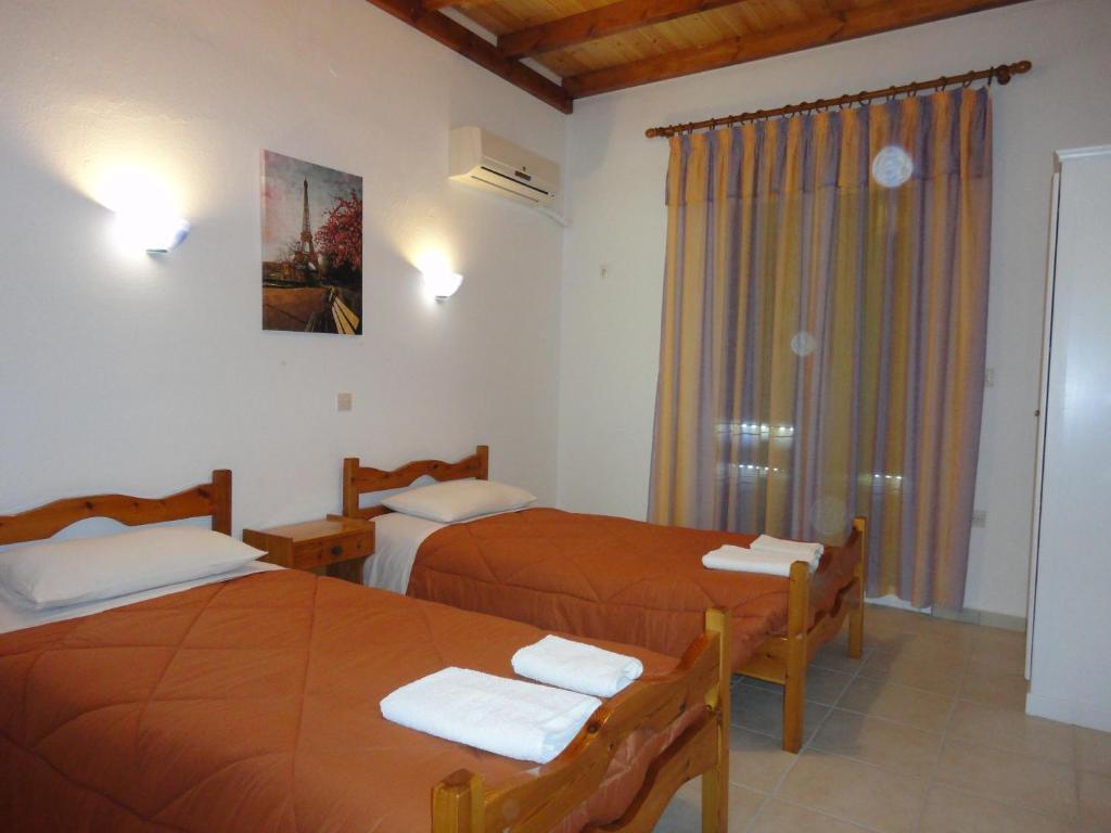 Villa Elli Panoramic View Ypsos Rum bild